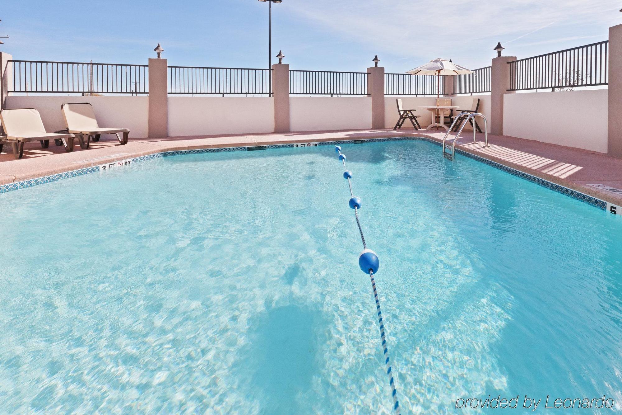 Candlewood Stockton By Ihg Hotel