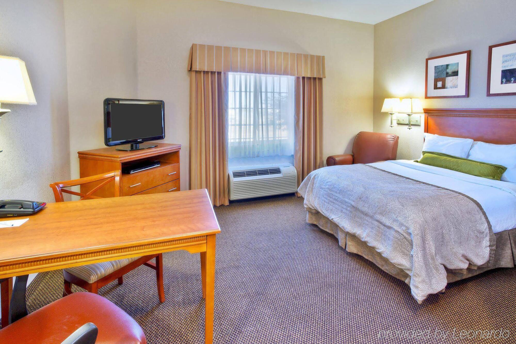 Candlewood Stockton By Ihg 2*